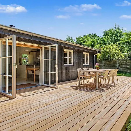 Fulla - 150m From The Sea By Interhome בית נופש Martofte